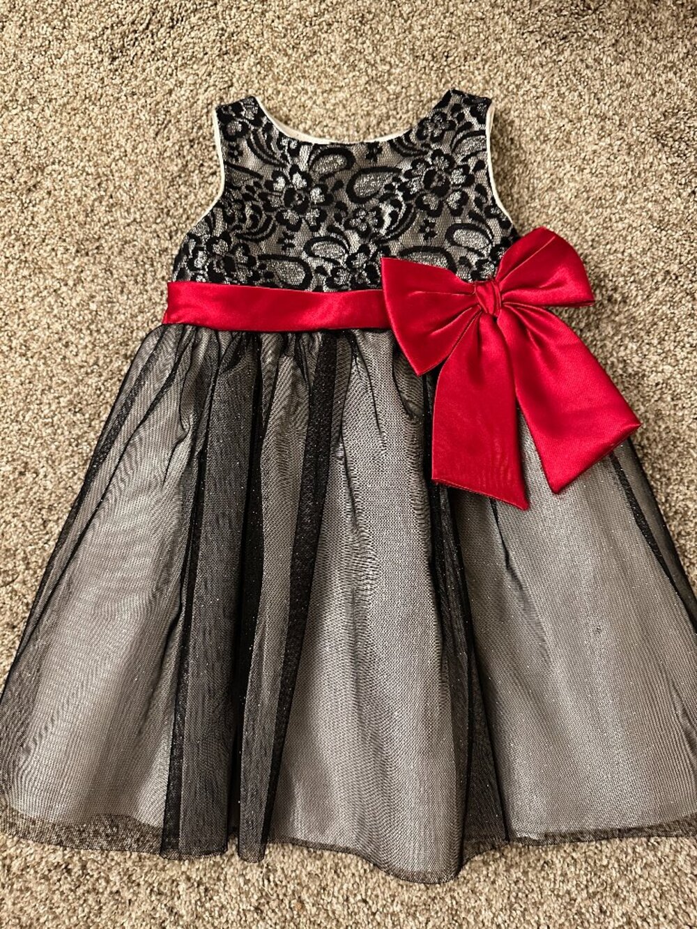 Youngland Black over white lace tulle GORGEOUS DRESS with BIG RED BOW 3T